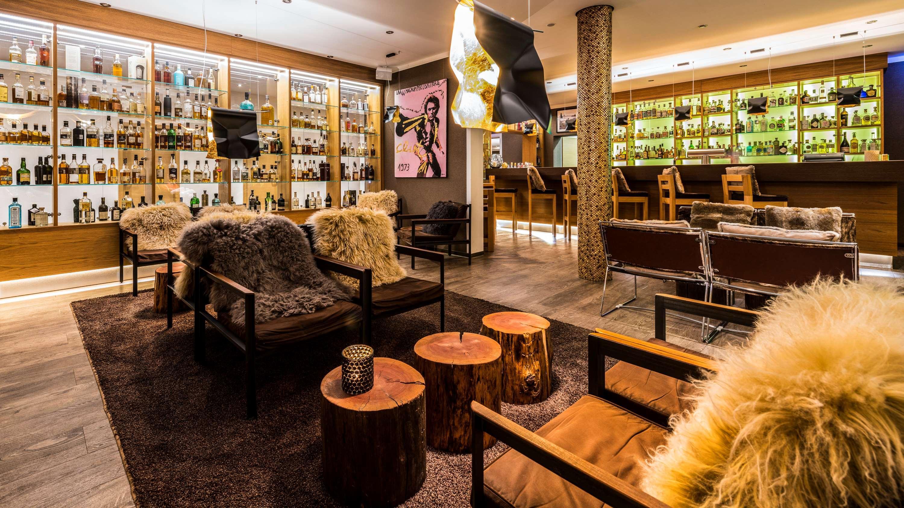 贝斯特韦斯特普拉斯iO酒店 埃施伯恩 外观 照片